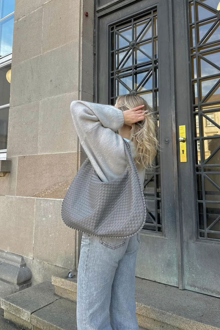 Aurelia™ Woven Maxi – Oversized Elegance with Practical Design