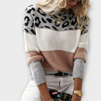 Cheyenne – Loose sweater with leopard print