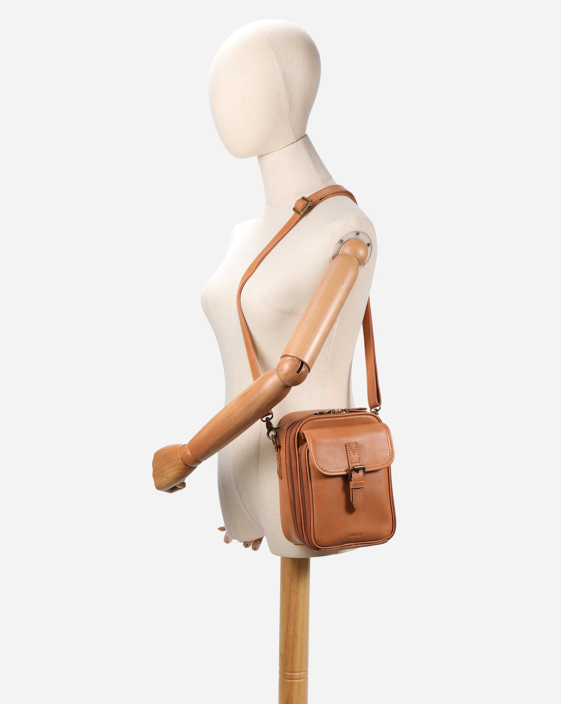 Naya™ Small Crossbody Bag 2.0L – Smart Design Meets Everyday Function