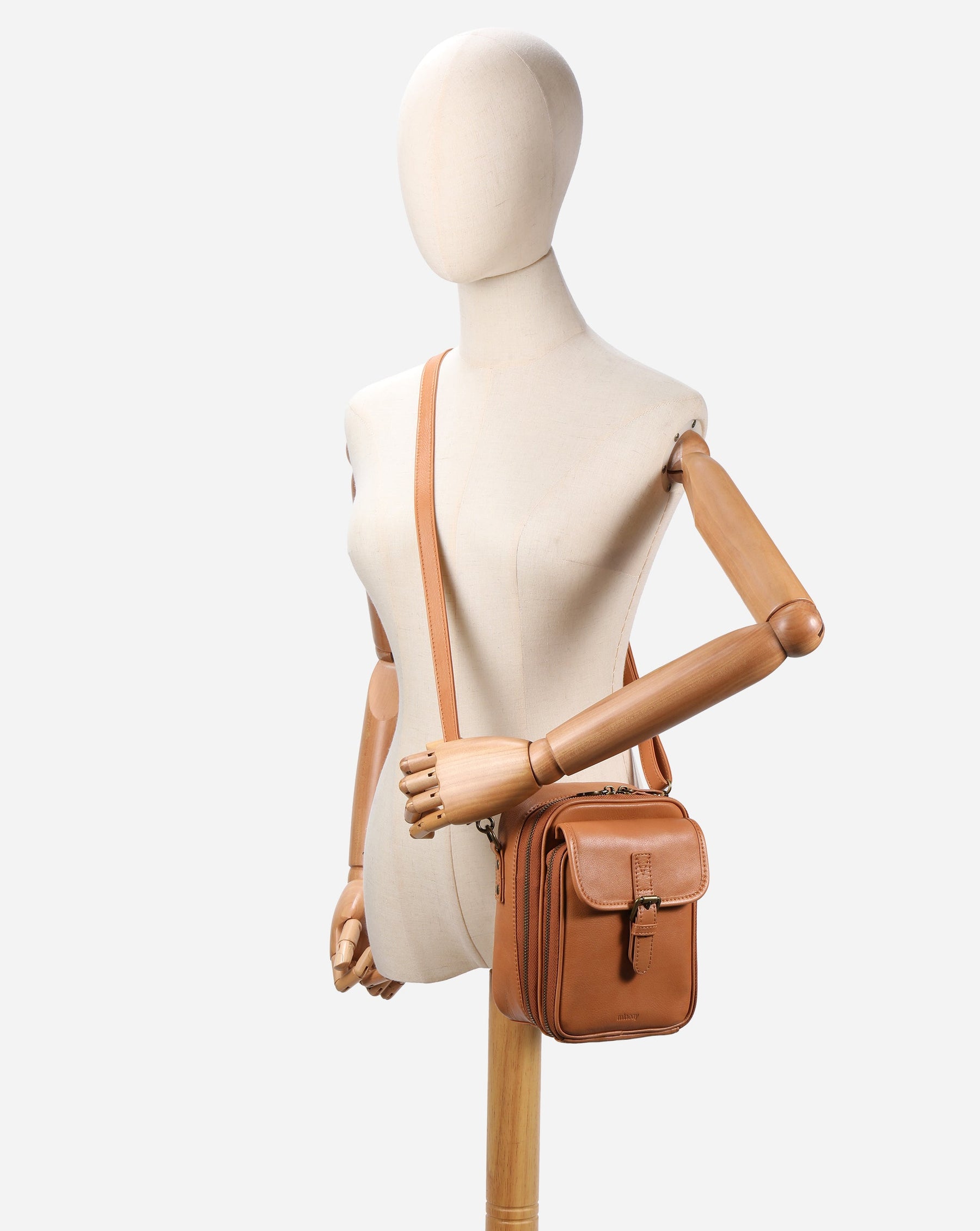 Naya™ Small Crossbody Bag 2.0L – Smart Design Meets Everyday Function