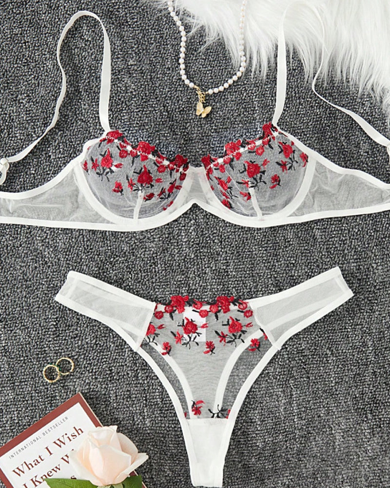 Women's Lace Flower Underwire Sexy Bra Set