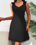 Sexy V-Back Butterfly Design High-Slit Lace Nightdress