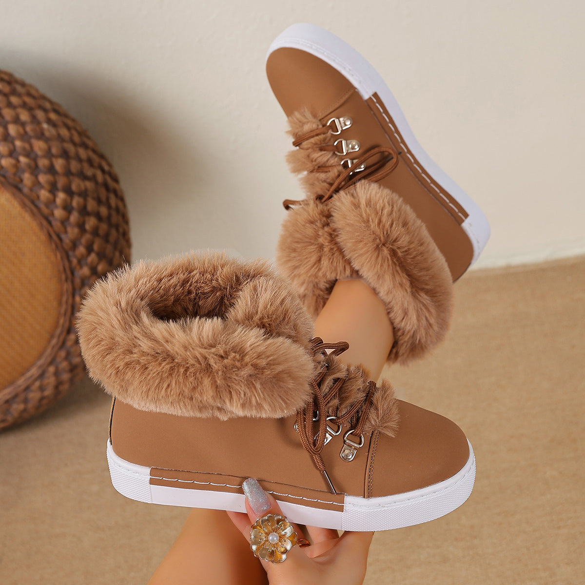 Everest Elite Winter Boots – Faux Fur Lined Platform Lace-Up Snow Boots