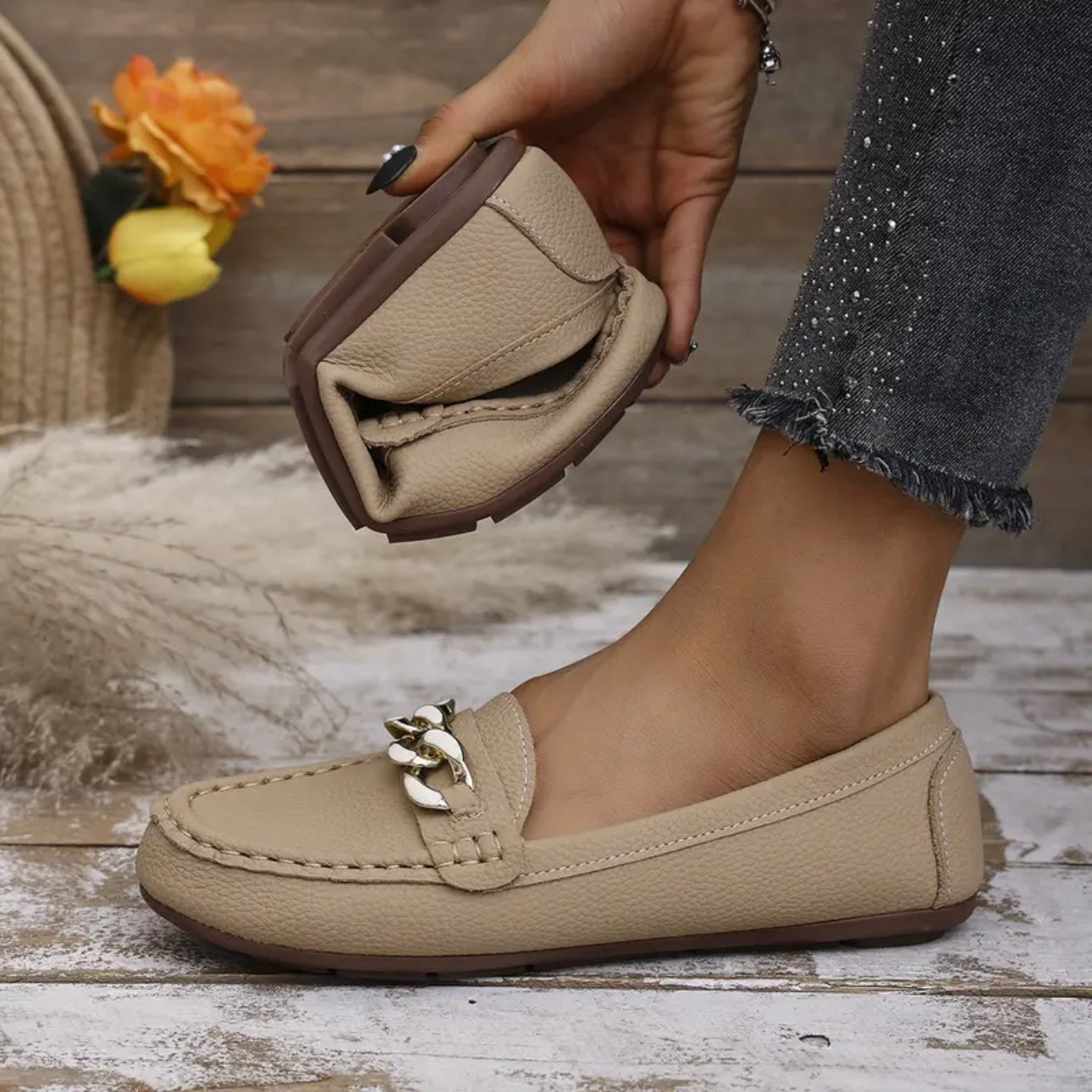 Gold Chain Leather Loafers