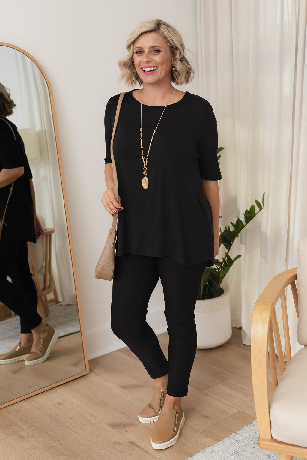 Maya Black Half Sleeve Tee