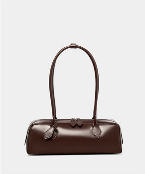 Léonie™ Baguette – Parisian Elegance in a Sleek Silhouette