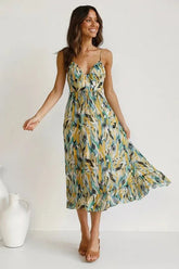 Boho Elegant Summer Dress – Vibrant Midi Dress for Vacation Looks