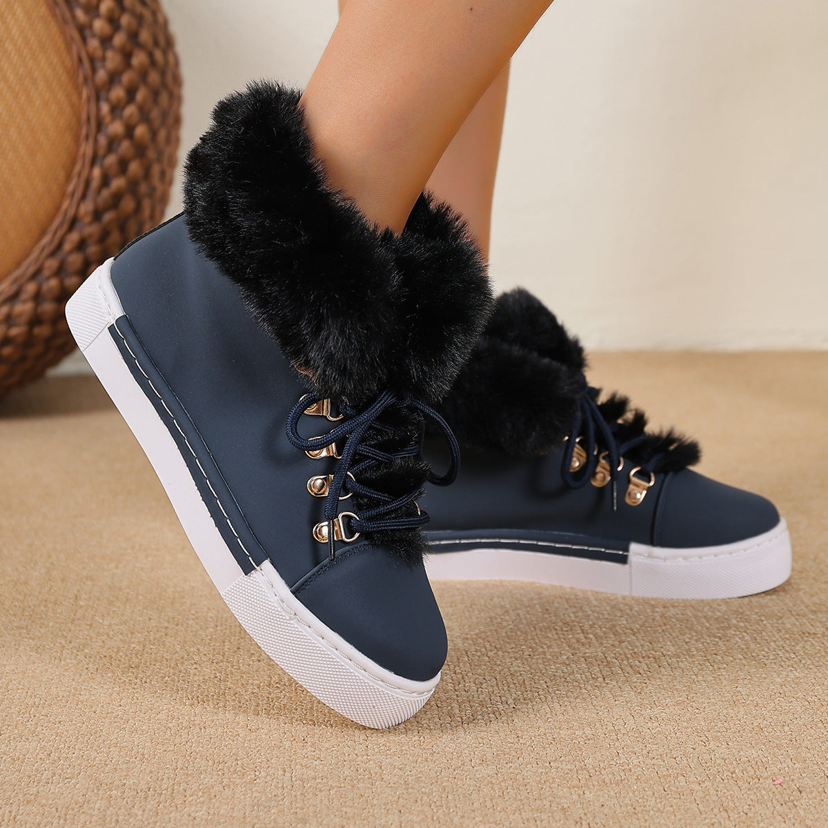 Everest Elite Winter Boots – Faux Fur Lined Platform Lace-Up Snow Boots