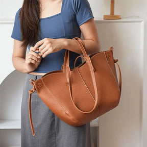 Elise™ Tote Bag – Metropolitan Glamour with Everyday Functionality