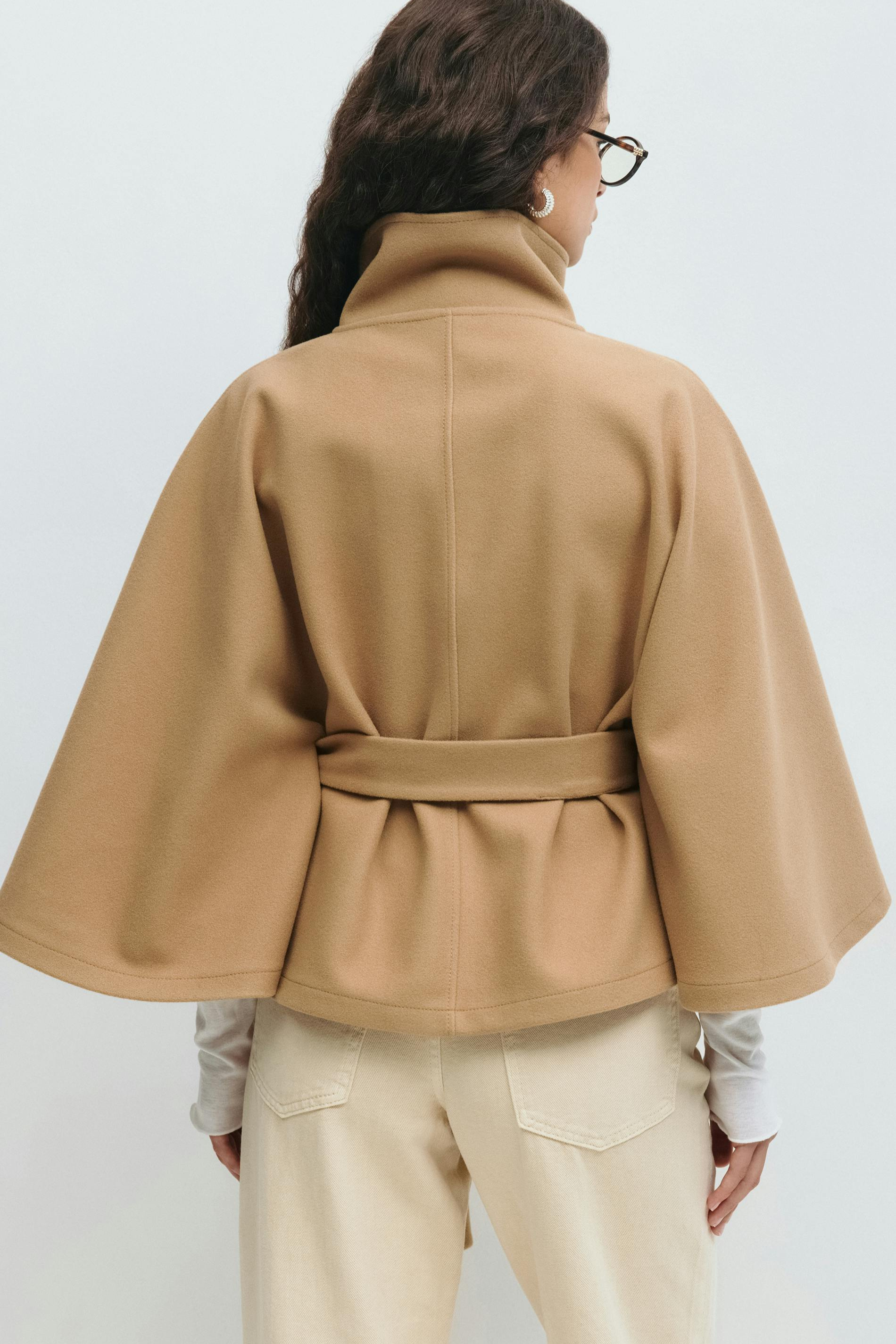 DressCode | Belt Cape Jacket