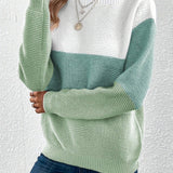 Clara – Elegant sweater with patchwork in three colors