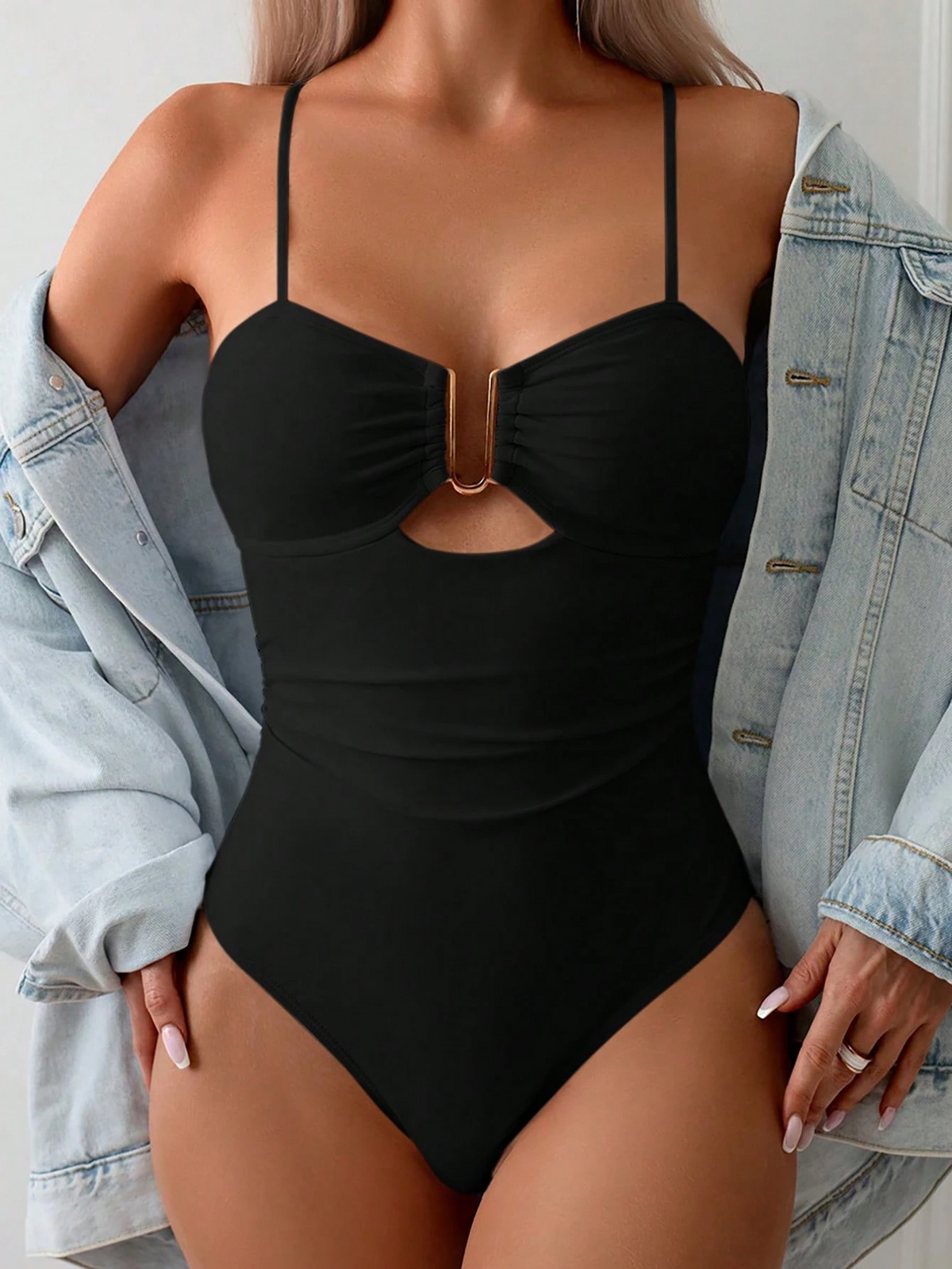 Emelia™ Bandeau One-Piece Swimsuit – Sleek Elegance with Versatile Styling