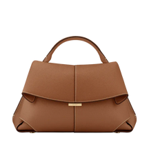 Aveline™ Bag – Structured Elegance with Versatile Style