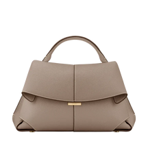 Aveline™ Bag – Structured Elegance with Versatile Style