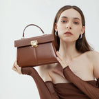 Amara Bag – Versatile Elegance with Everyday Practicality