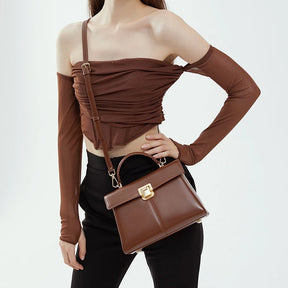 Amara Bag – Versatile Elegance with Everyday Practicality